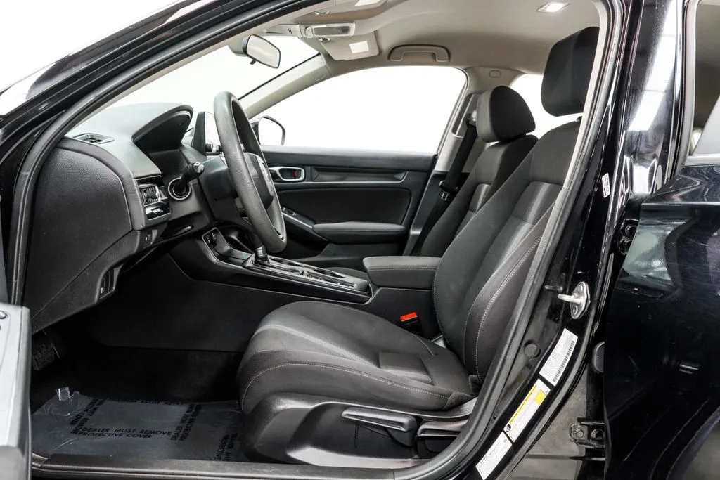 2023 Honda Civic LX, photo 13