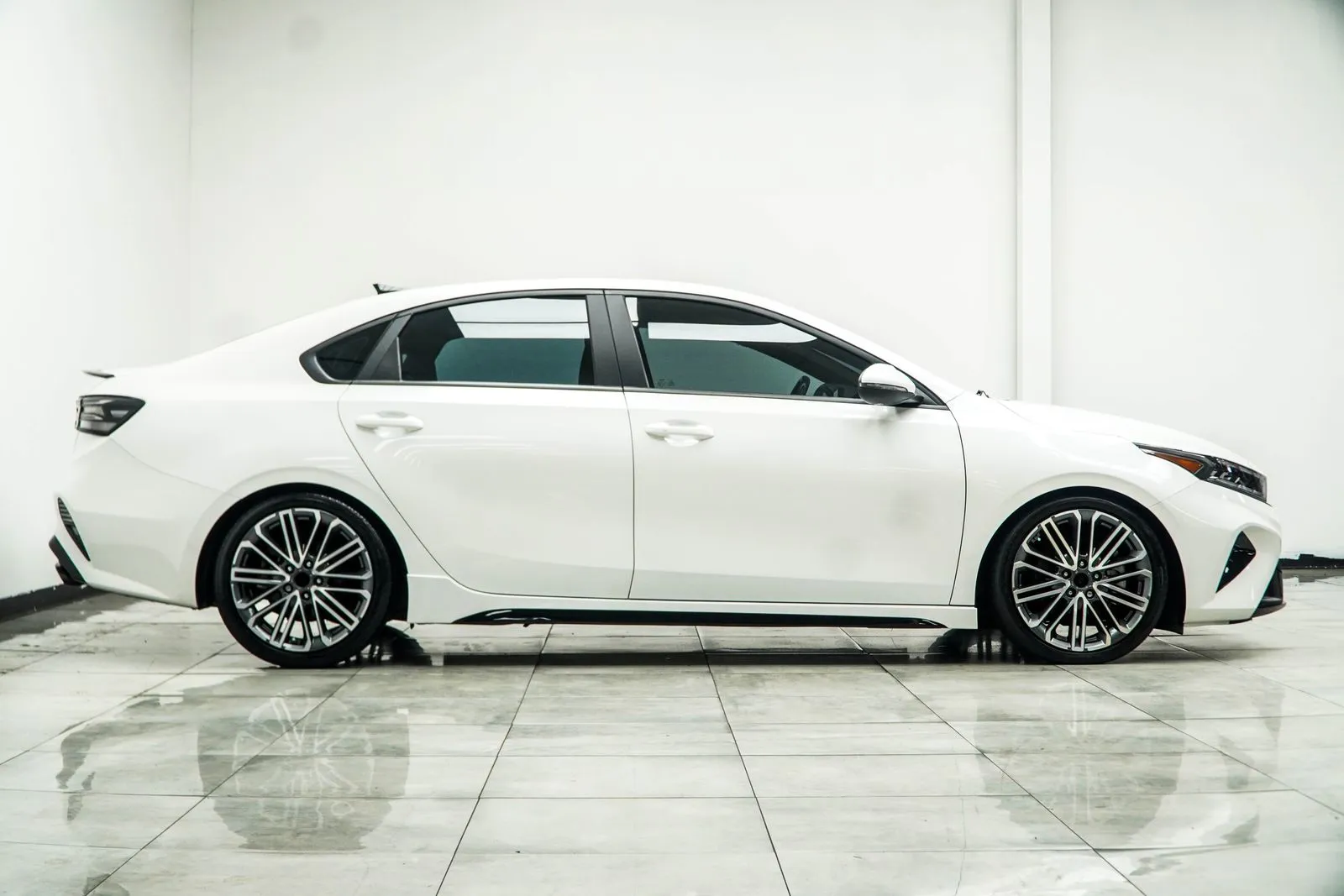 2024 Kia Forte GT, photo 6