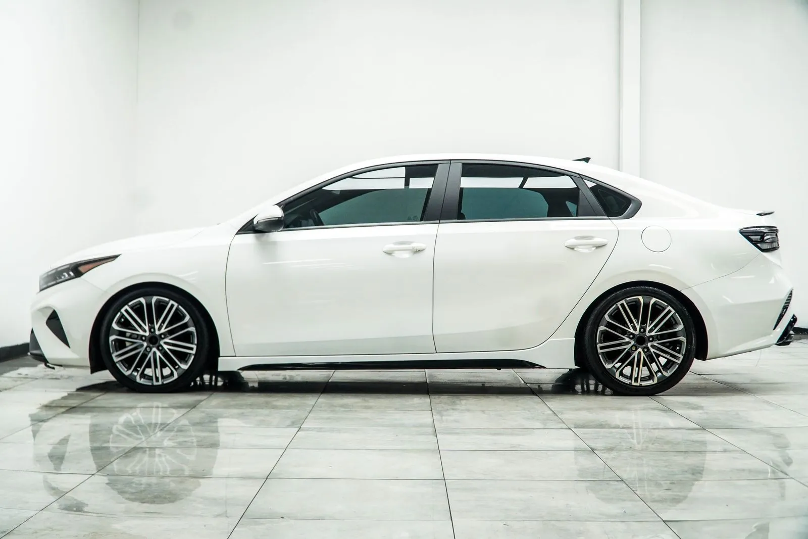 2024 Kia Forte GT, photo 9