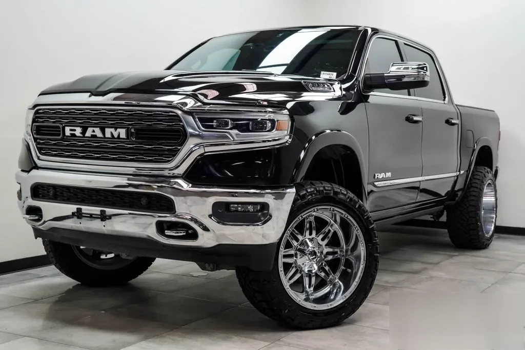2020 Ram 1500 Limited, photo 1