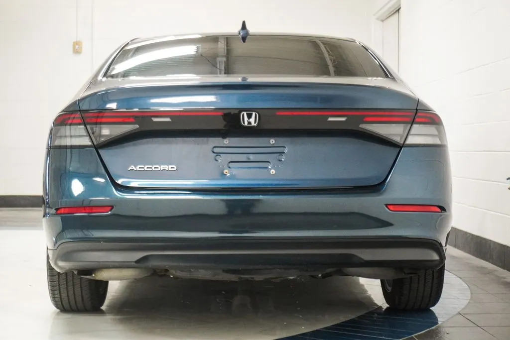 2023 Honda Accord EX, photo 32