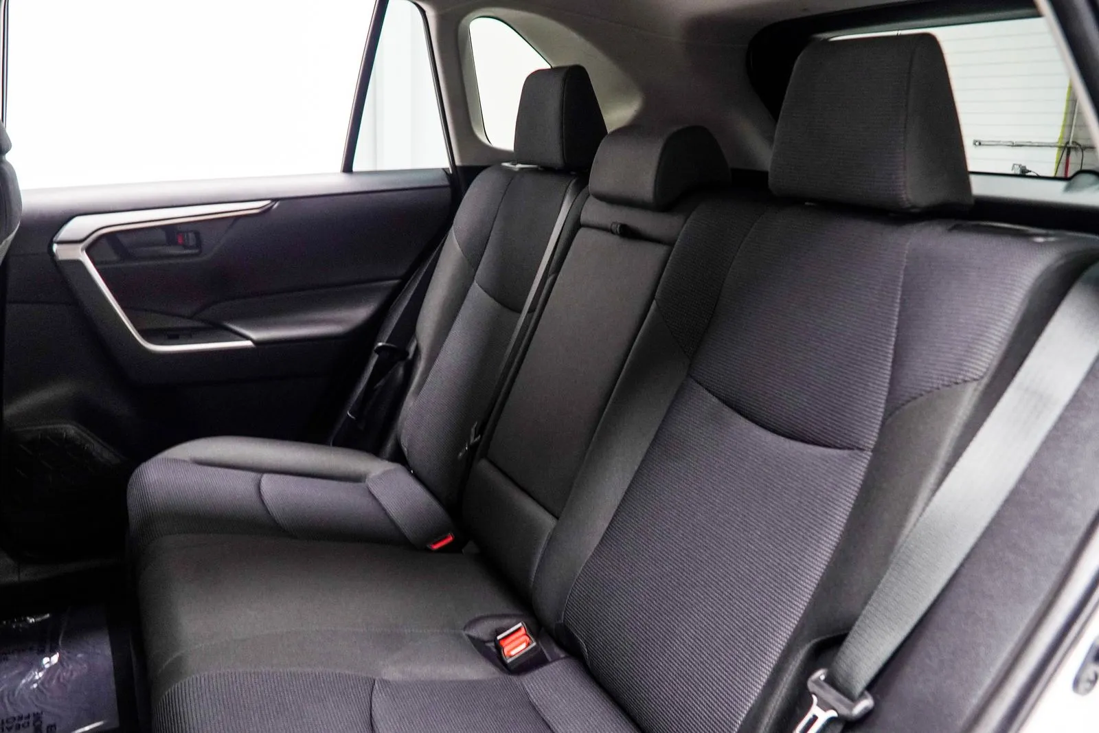 2024 Toyota RAV4 Hybrid LE, photo 37