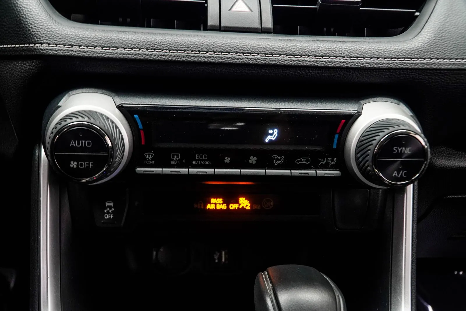 2024 Toyota RAV4 Hybrid LE, photo 22