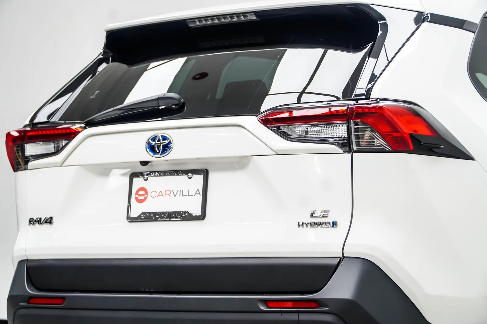 2024 Toyota RAV4 Hybrid LE, photo 13