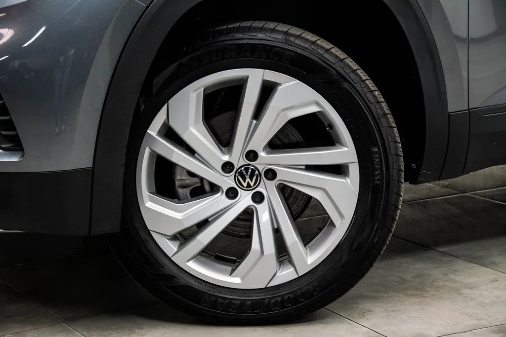 2023 Volkswagen Atlas 3.6L V6 SE w/Technology, photo 4