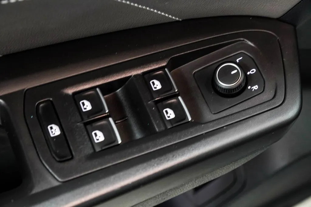 2023 Volkswagen Atlas 3.6L V6 SE w/Technology, photo 38