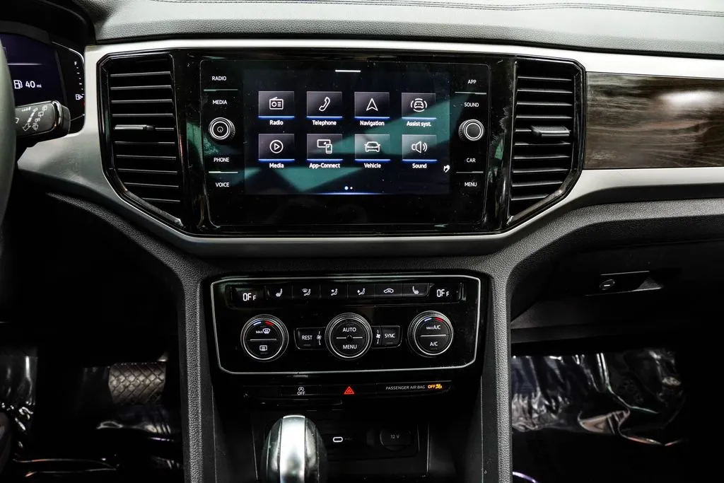 2023 Volkswagen Atlas 3.6L V6 SE w/Technology, photo 24