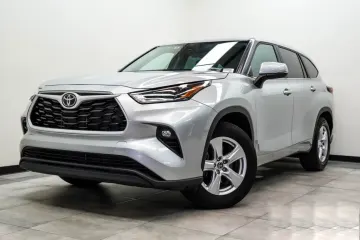 2025 Toyota Highlander LE