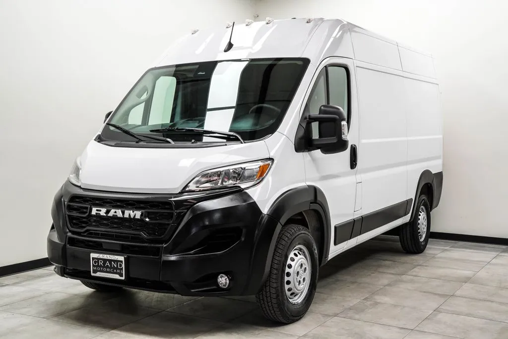 2025 Ram ProMaster 2500 High Roof, photo 5