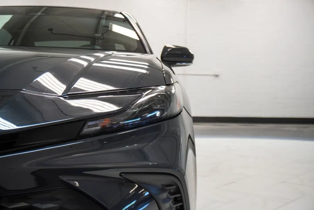 2025 Toyota Camry SE, photo 35
