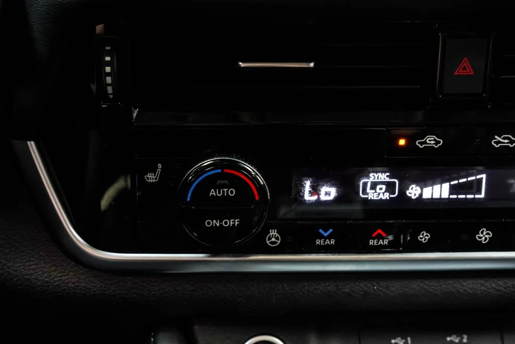 2023 Nissan Rogue SL, photo 27