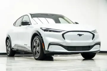 2023 Ford Mustang Mach-E California Route 1