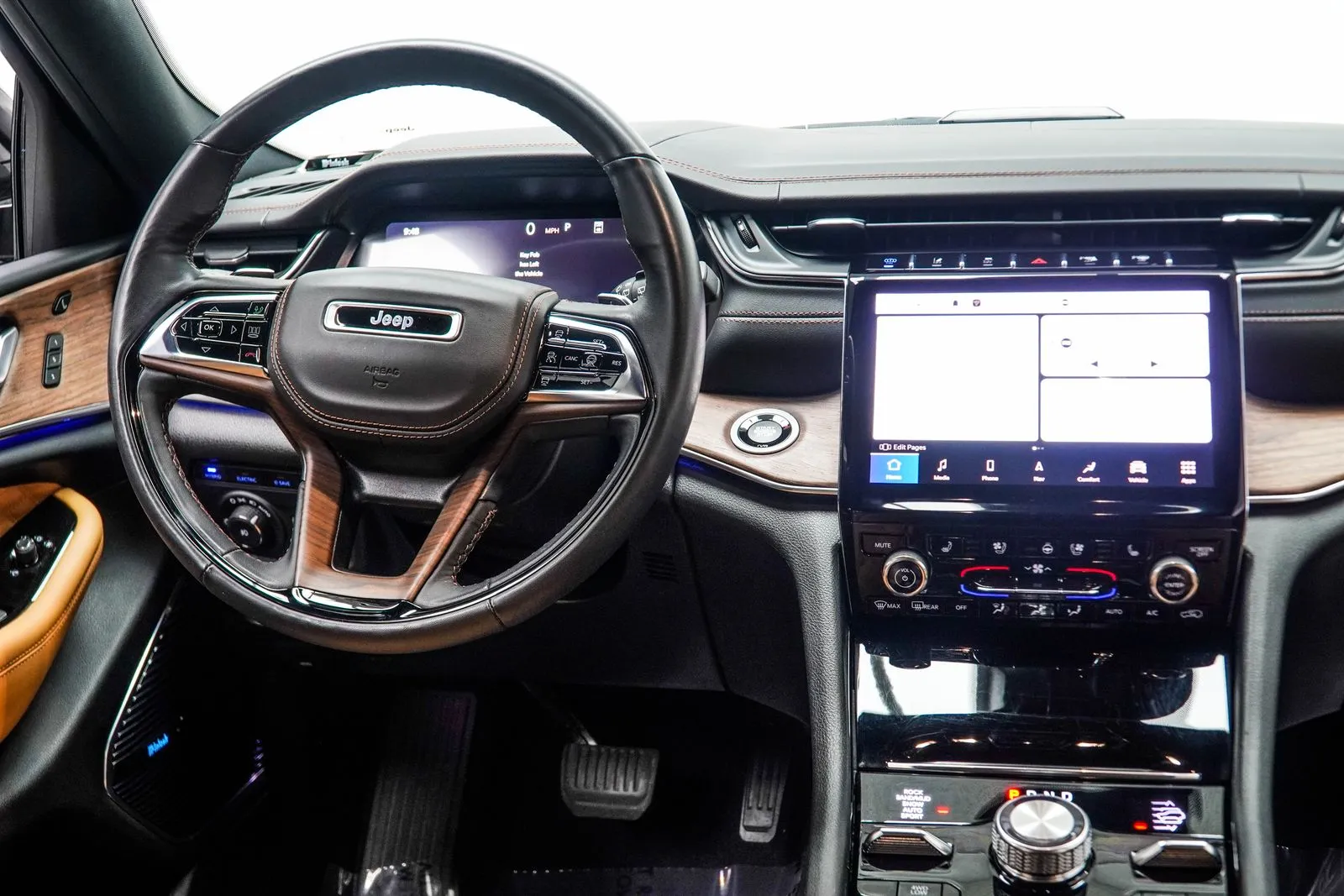 2023 Jeep Grand Cherokee Summit 4xe, photo 13