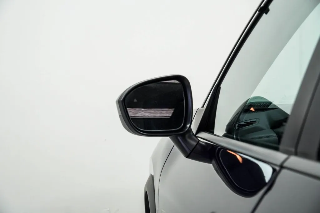 2025 Nissan Rogue SV, photo 14
