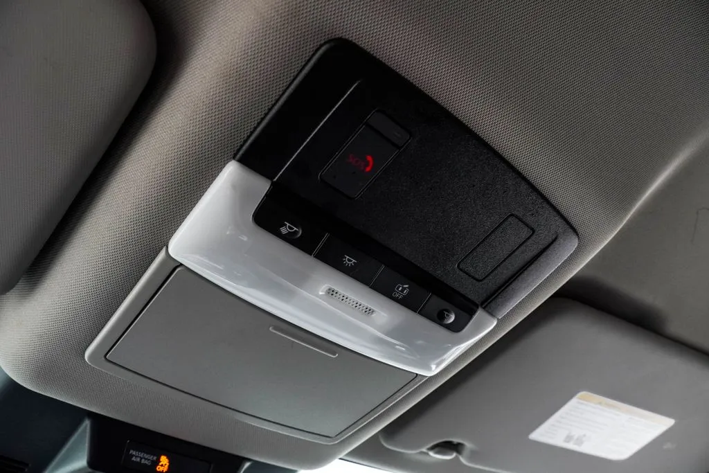 2025 Nissan Rogue SV, photo 37