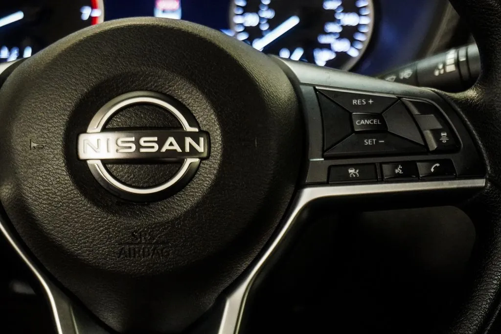 2025 Nissan Sentra SV, photo 10