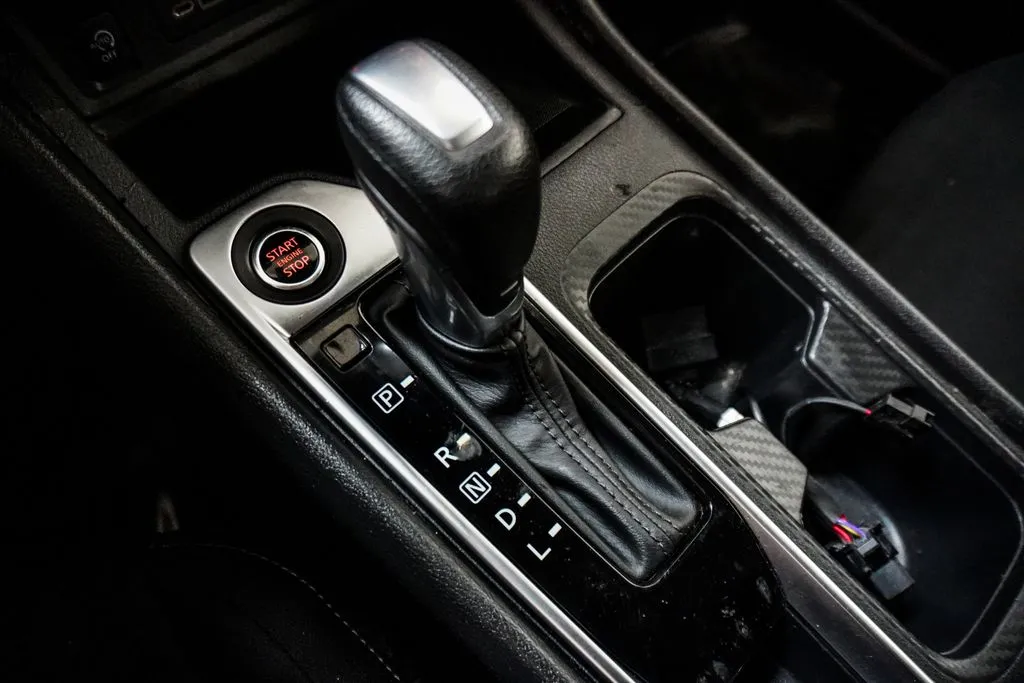 2025 Nissan Sentra SV, photo 17