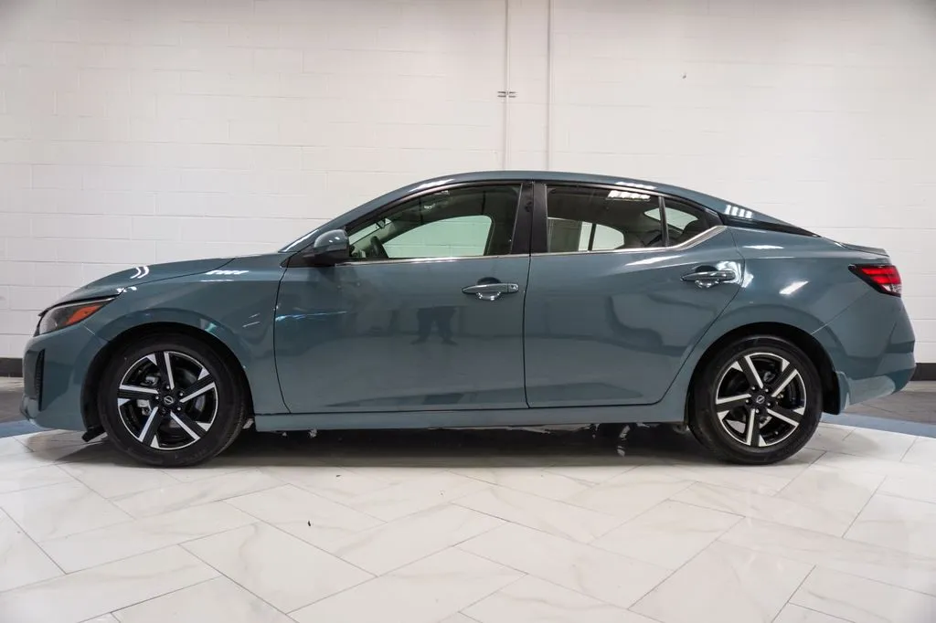 2025 Nissan Sentra SV, photo 25