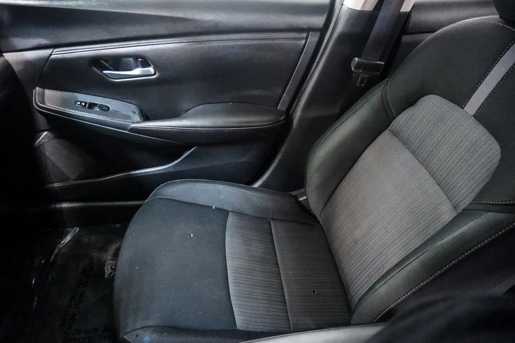 2025 Nissan Sentra SV, photo 20
