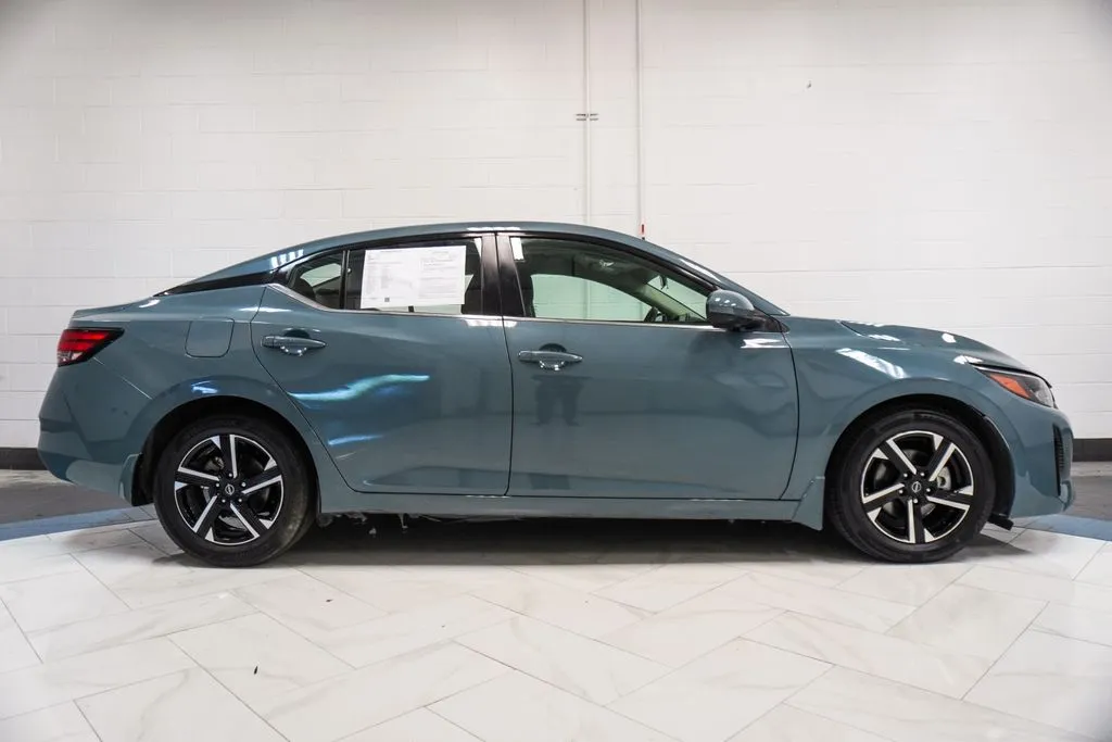 2025 Nissan Sentra SV, photo 26