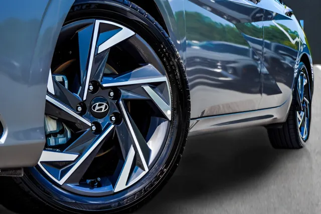 2025 Hyundai Elantra Limited, photo 38