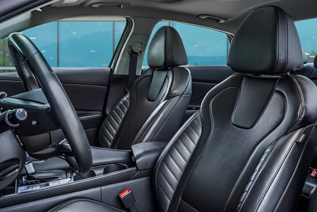 2025 Hyundai Elantra Limited, photo 31