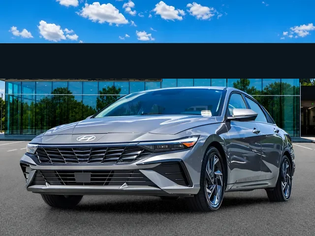 2025 Hyundai Elantra Limited, photo 2