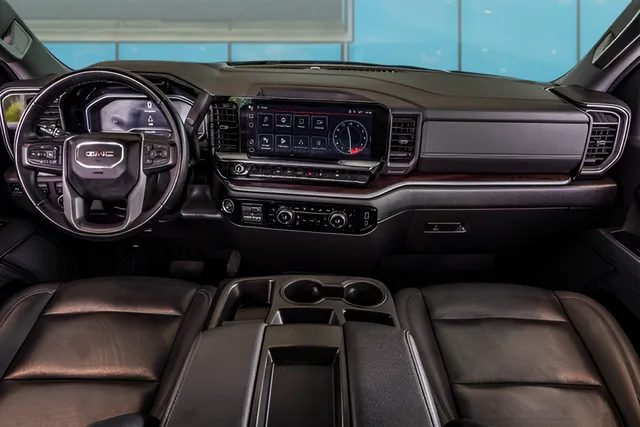 2025 GMC Sierra 1500 SLT, photo 9