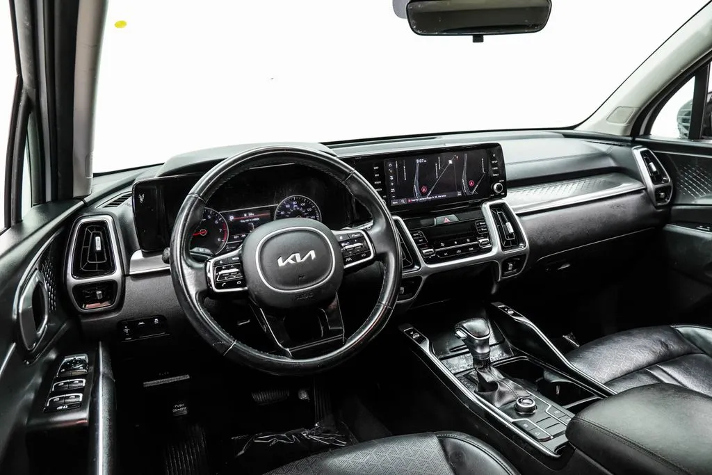 2023 Kia Sorento S, photo 3