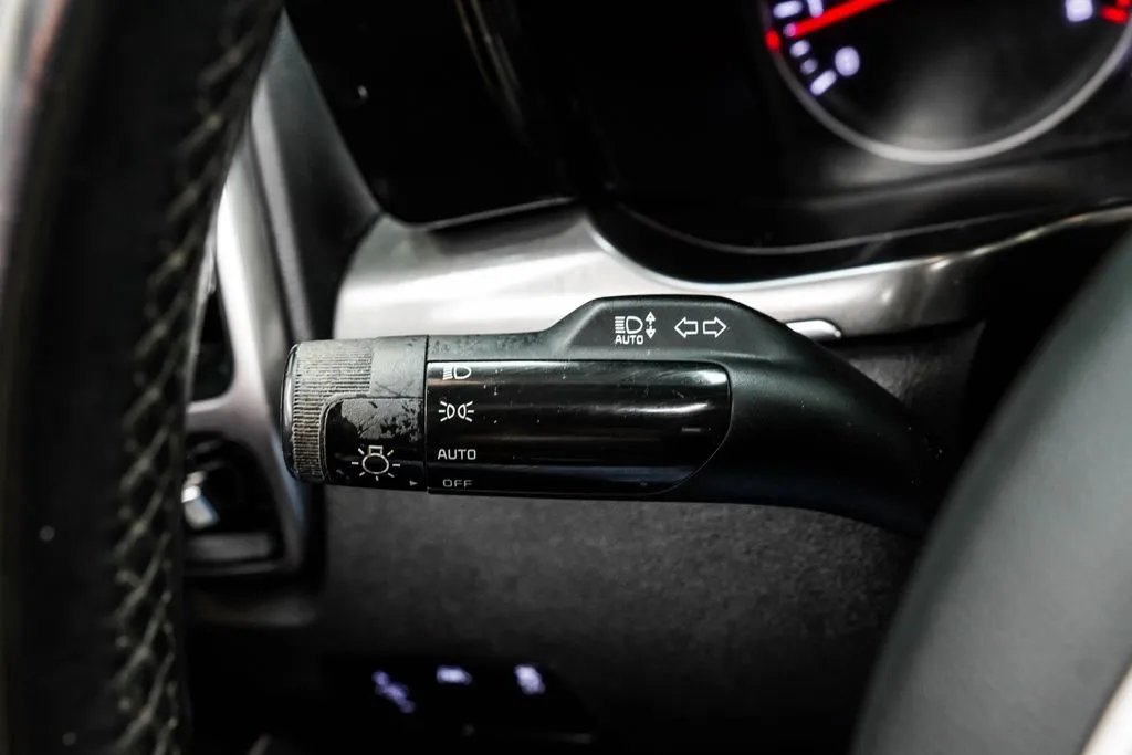 2023 Kia Sorento S, photo 32