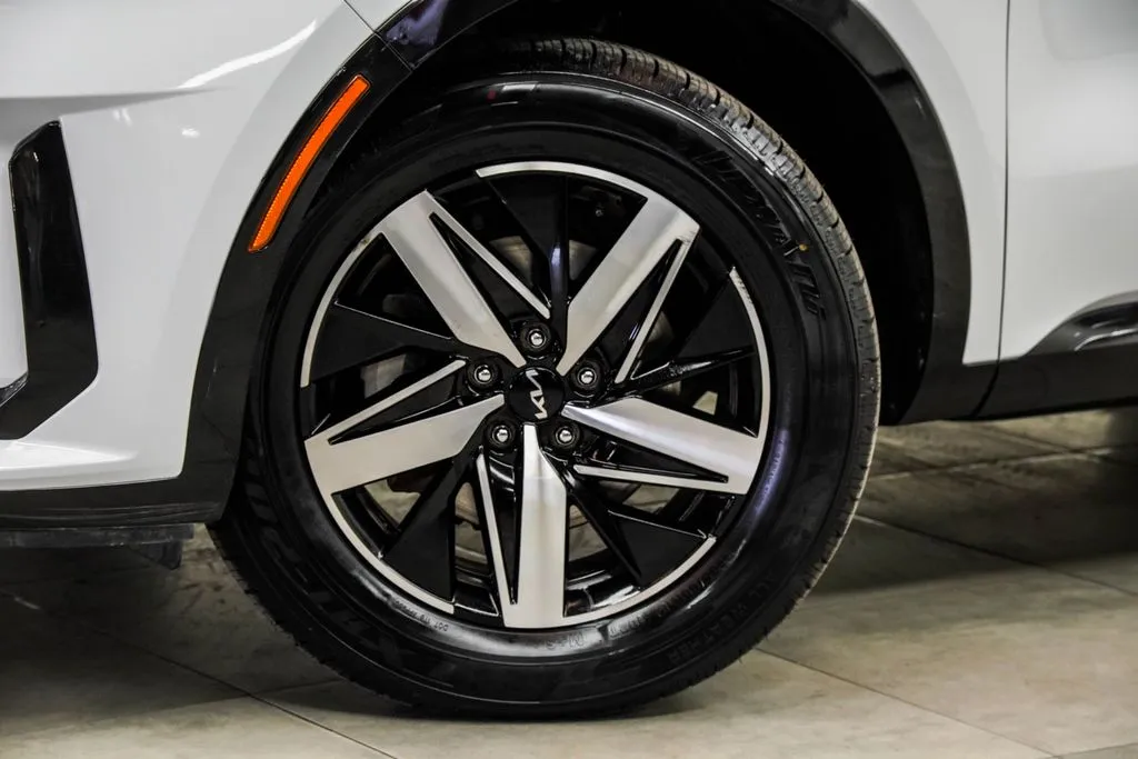 2023 Kia Sorento S, photo 4
