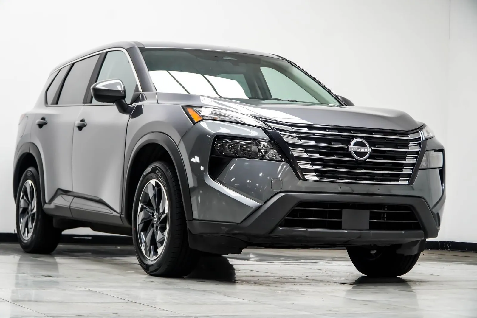 2025 Nissan Rogue SV, photo 3