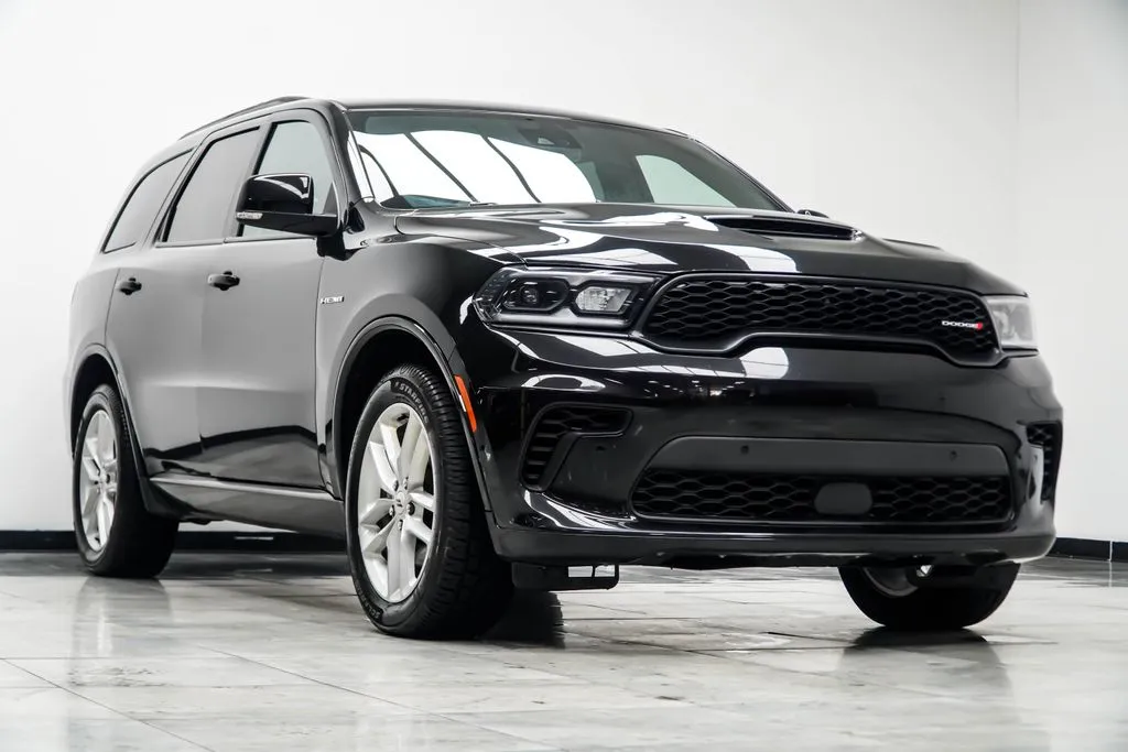 2025 Dodge Durango R/T Plus, photo 2