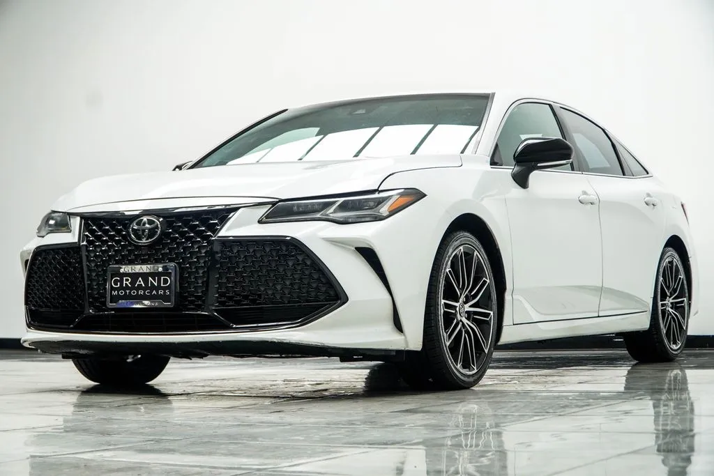 2020 Toyota Avalon Touring, photo 3