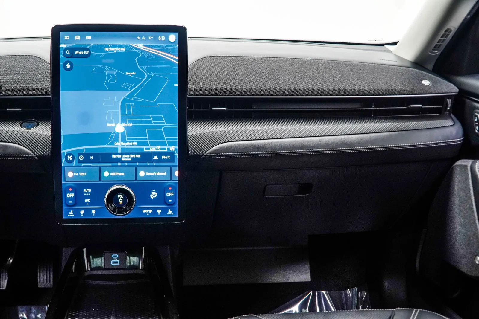 2024 Ford Mustang Mach-E Premium, photo 17