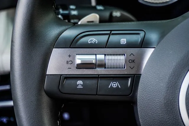 2025 Hyundai Sonata Hybrid SEL, photo 32