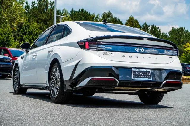 2025 Hyundai Sonata Hybrid SEL, photo 10