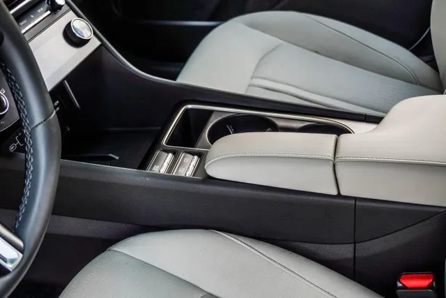 2025 Hyundai Sonata Hybrid SEL, photo 19