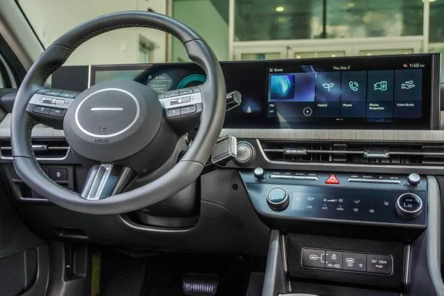 2025 Hyundai Sonata Hybrid SEL, photo 17