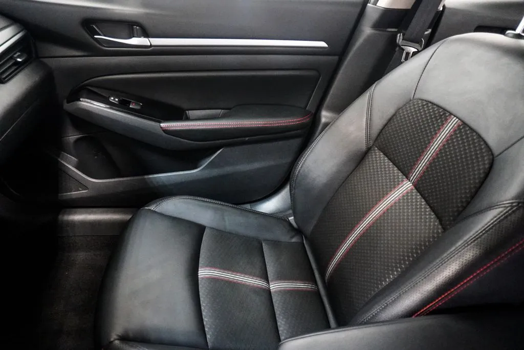 2025 Nissan Altima 2.5 SR, photo 26