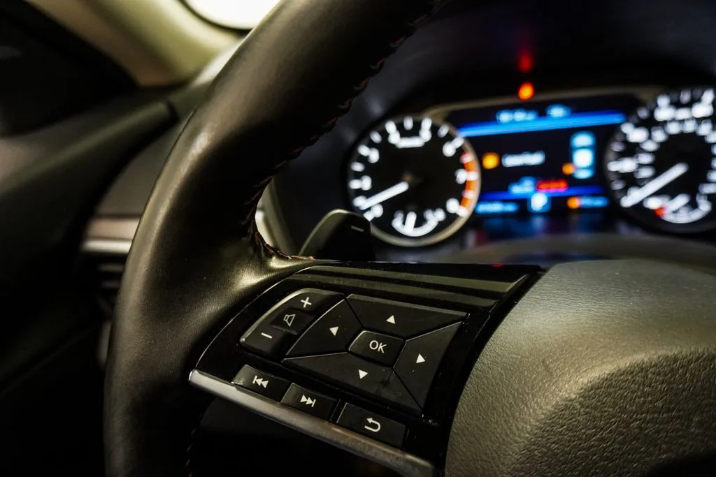 2025 Nissan Altima 2.5 SR, photo 14