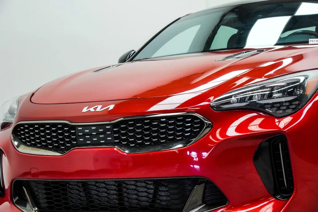 2023 Kia Stinger GT-Line, photo 2