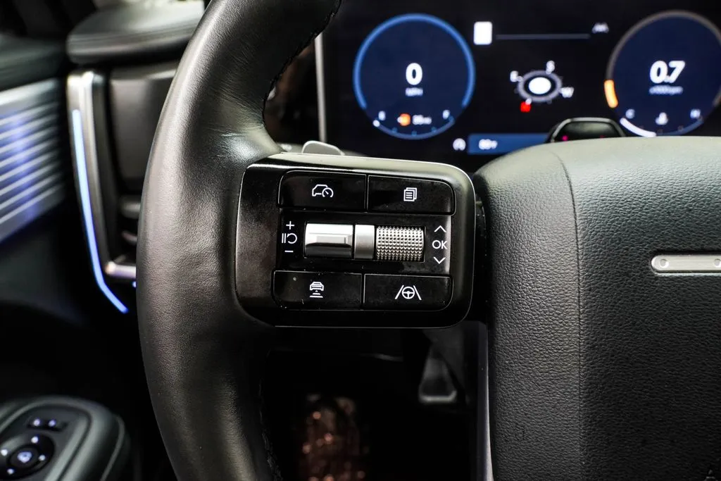 2025 Hyundai Santa Fe Limited, photo 32