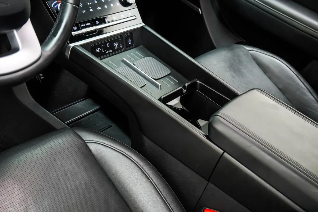2025 Hyundai Santa Fe Limited, photo 19