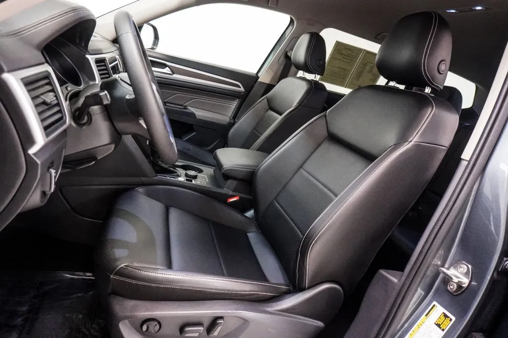 2021 Volkswagen Atlas 3.6L V6 SE w/Technology, photo 4