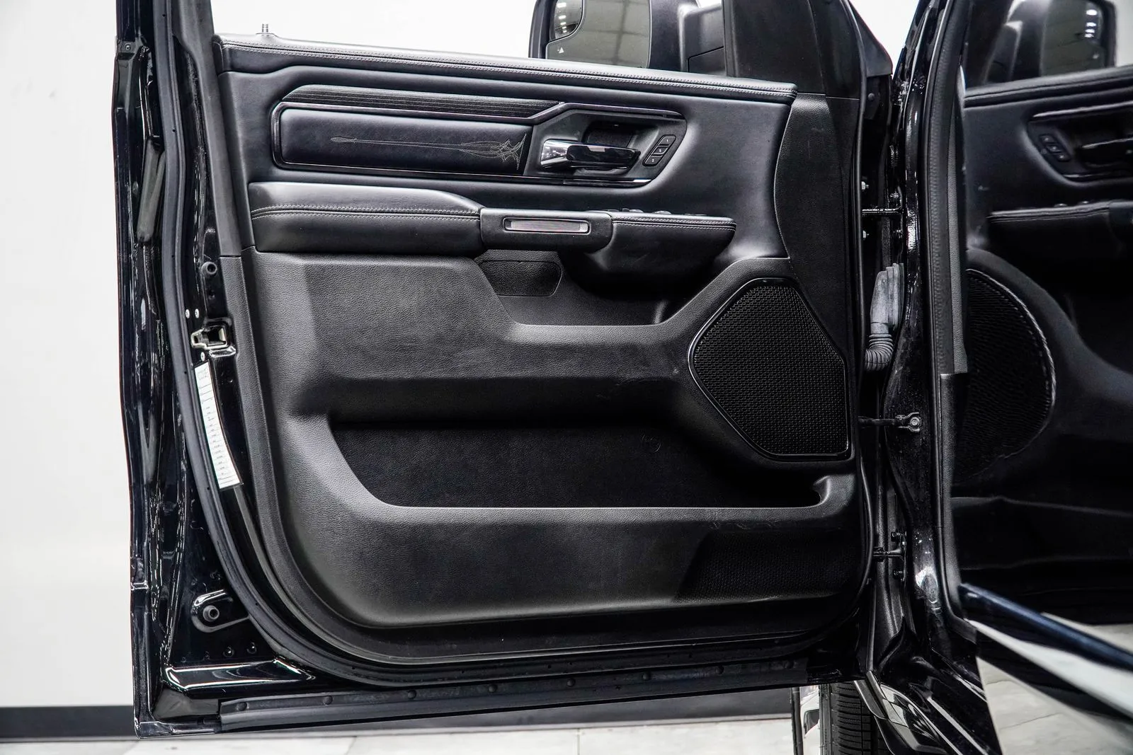 2023 Ram 1500 Limited, photo 27