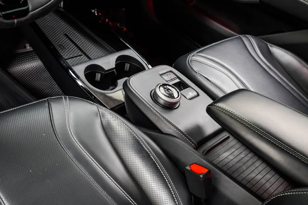 2022 Ford Mustang Mach-E Premium, photo 20