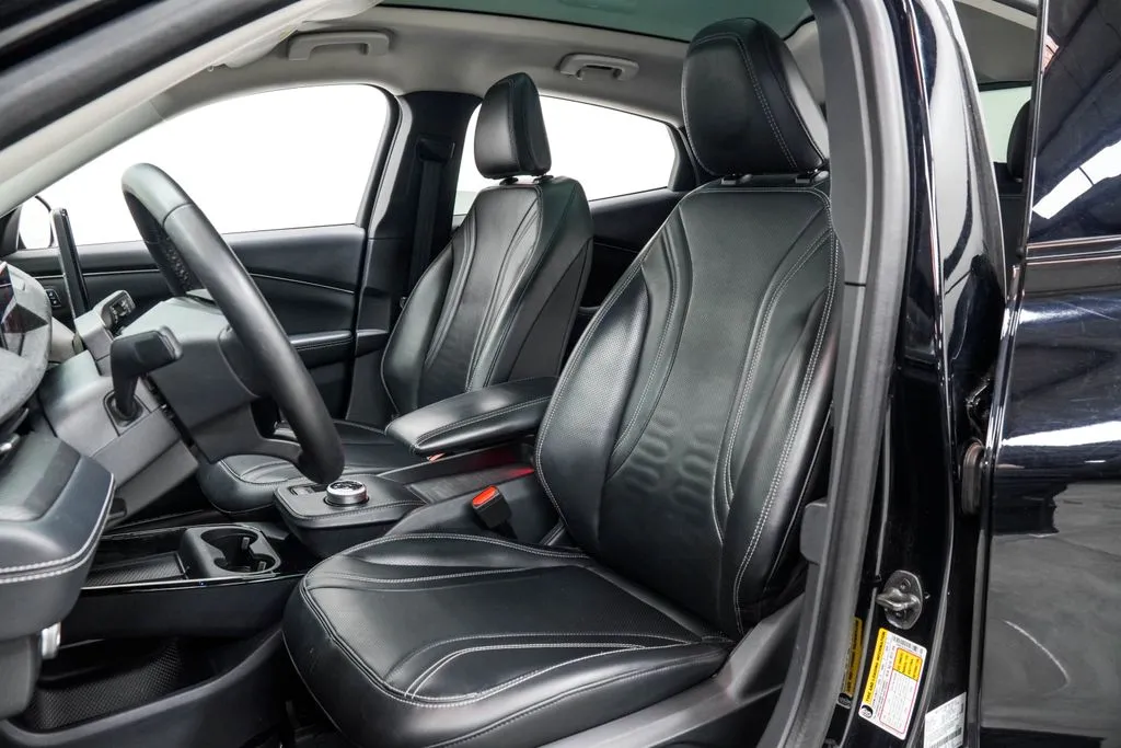 2022 Ford Mustang Mach-E Premium, photo 14