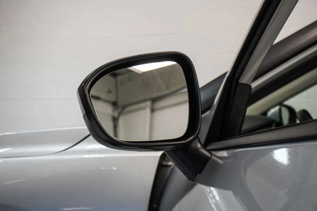 2025 Nissan Rogue SV, photo 32