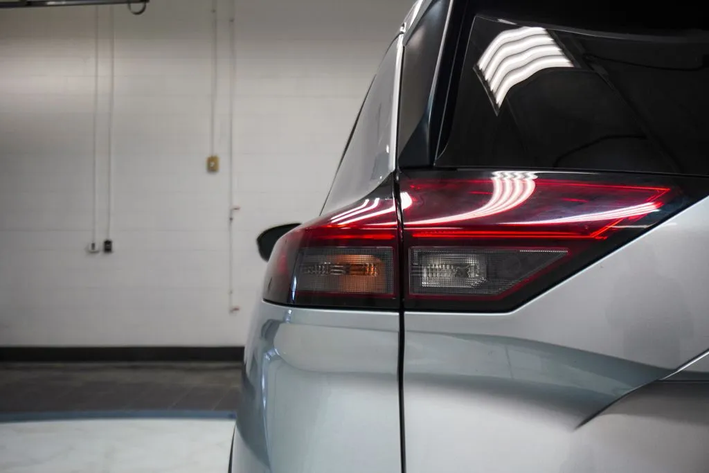 2025 Nissan Rogue SV, photo 29